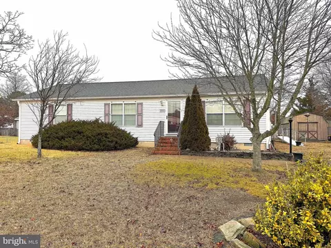 504 Fourth St, Rehoboth Beach, DE 19971