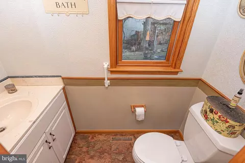 Bath - 709 Fox Tail Dr, Bethany Beach, DE 19930 photo 3 of 5