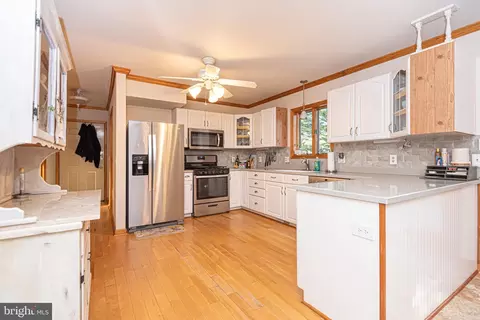 Kitchen - 709 Fox Tail Dr, Bethany Beach, DE 19930 photo 2 of 5