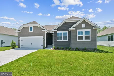 38616 Sunflower St, Millville, DE 19967