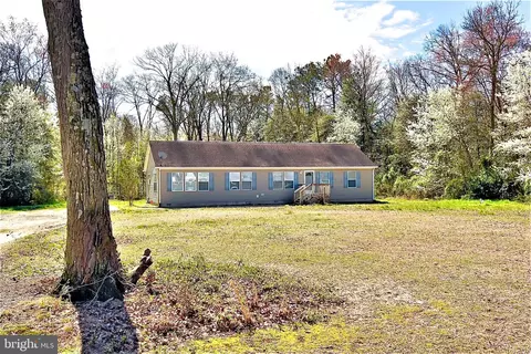12754 Salt Barn Rd, Laurel, DE 19956