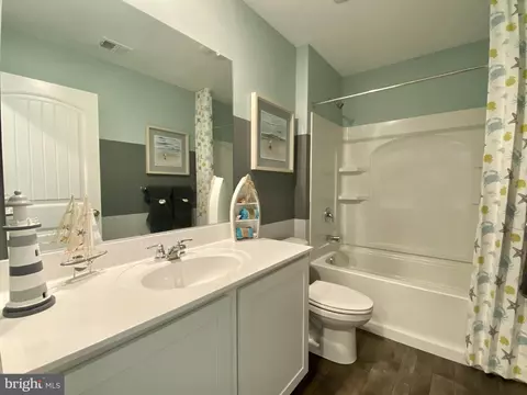 Bath - 31442 Artesian Ave, Lewes, DE 19958 photo 1 of 2
