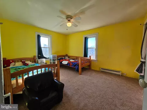 Bedroom - 10940 E 4th St, Laurel, DE 19956 photo 5 of 6