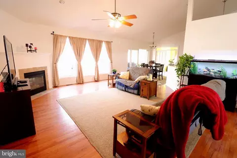 Living - 15103 Oyster Shell Dr, Milton, DE 19968 photo 1 of 3