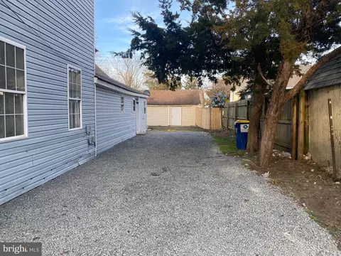 Exterior - 204 Kimmey St, Georgetown, DE 19947 photo 5 of 5