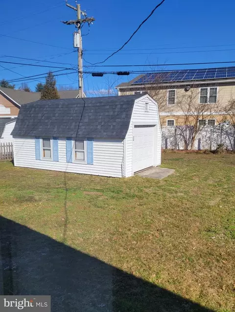 Exterior - 717 E Ivy Dr, Seaford, DE 19973 photo 3 of 4
