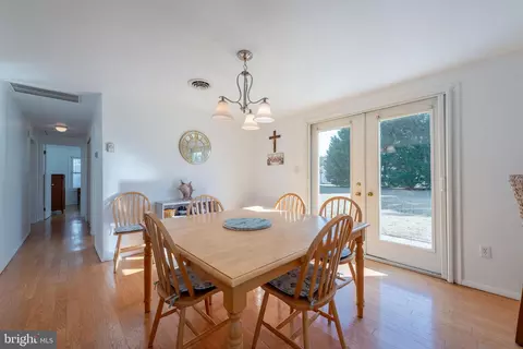 Dining - 508 Lloyd St, Ocean View, DE 19970 photo 1 of 3
