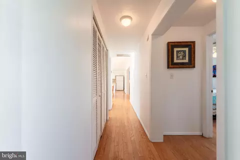 Entry Way - 508 Lloyd St, Ocean View, DE 19970 photo 2 of 3