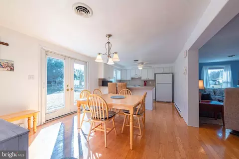 Dining - 508 Lloyd St, Ocean View, DE 19970 photo 3 of 3