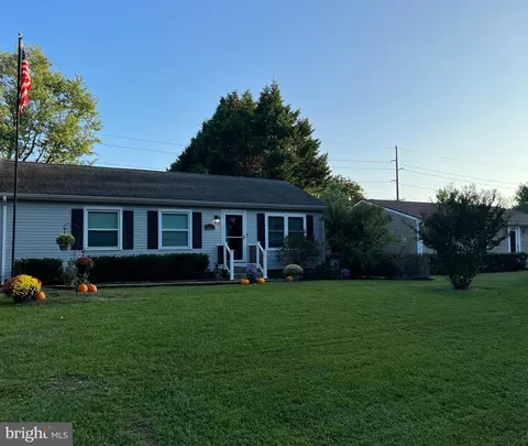 18039 Windward Dr, Lewes, DE 19958