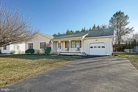 612 Cedarwood Ave, Milford, DE 19963