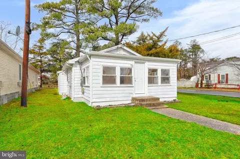 28418 Delaware Ave, Millsboro, DE 19966