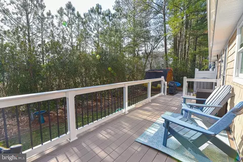 Exterior - 956 Lake View Dr, Bethany Beach, DE 19930 photo 7 of 20