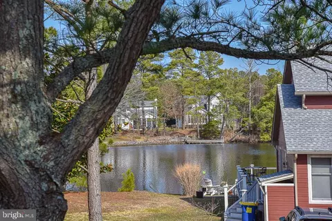 View/Area - 956 Lake View Dr, Bethany Beach, DE 19930 photo 1 of 9