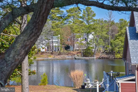 View/Area - 956 Lake View Dr, Bethany Beach, DE 19930 photo 8 of 9