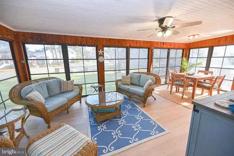 Living - 956 Lake View Dr, Bethany Beach, DE 19930 photo 5 of 5