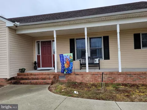 36423 Robin Hood Rd, Delmar, DE 19940
