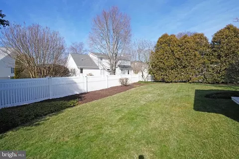Exterior - 413 Seagull Dr, Lewes, DE 19958 photo 5 of 6