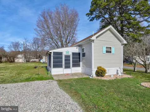 33989 Cornflower Ln, Lewes, DE 19958