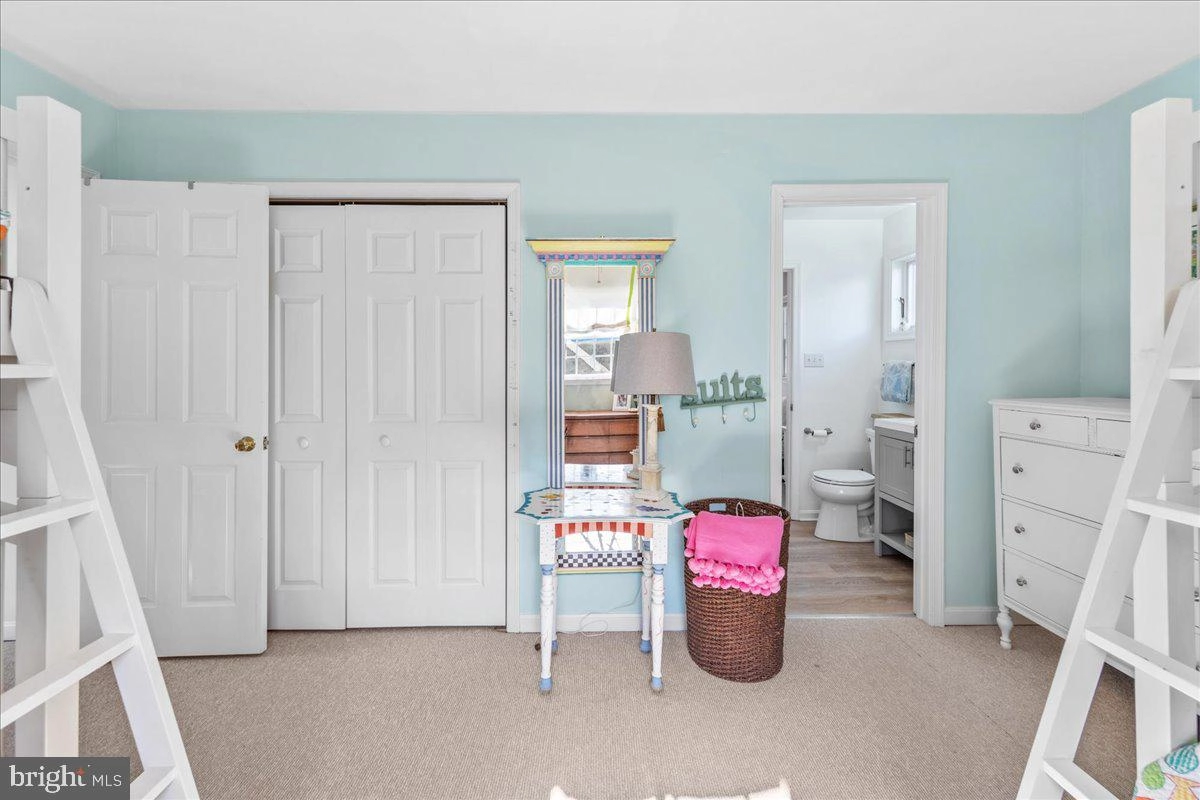 Bedroom - 962 Tortoise St, Bethany Beach, DE 19930 photo 6 of 8