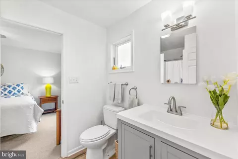 Bath - 962 Tortoise St, Bethany Beach, DE 19930 photo 1 of 1