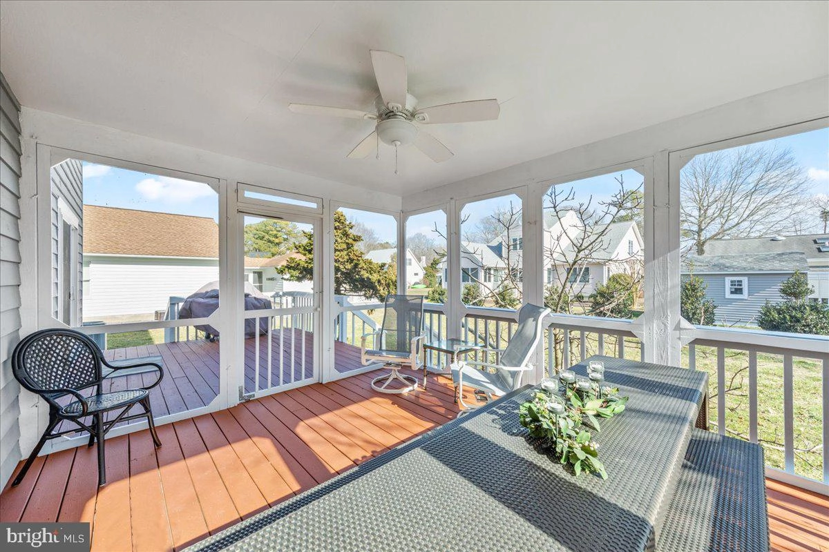 Exterior - 962 Tortoise St, Bethany Beach, DE 19930 photo 2 of 8