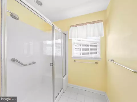 Bath - 12 Bay Pine Dr, Ocean View, DE 19970 photo 2 of 4