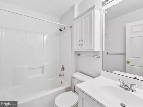 Bath - 12 Bay Pine Dr, Ocean View, DE 19970 photo 3 of 4