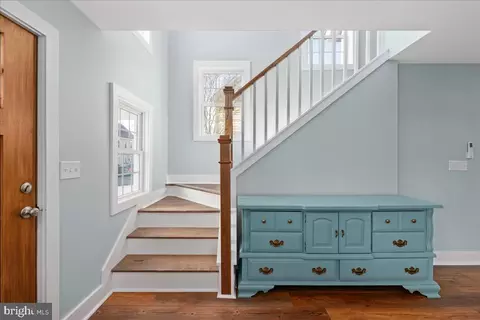 Entry Way - 110 Broad St, Milton, DE 19968 photo 1 of 3