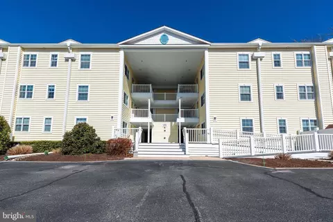 30413 Cedar Neck Rd #303, Ocean View, DE 19970