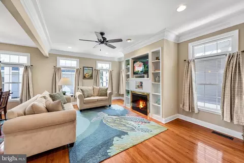 Living - 901 Leatherback Ln, Bethany Beach, DE 19930 photo 2 of 4