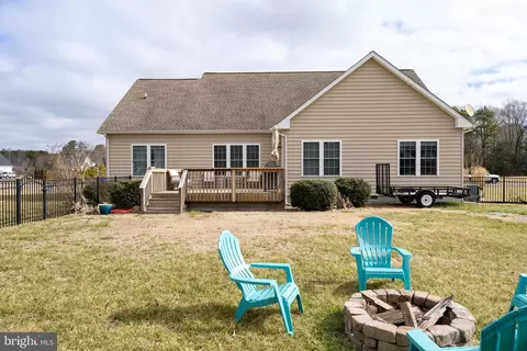 Exterior - 17736 Preakness Rd, Milton, DE 19968 photo 7 of 8