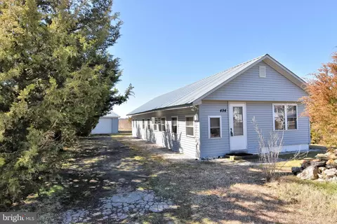 492 Bay Ave, Milford, DE 19963