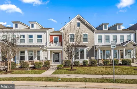 13 Bennett Point Ln #T205H, Ocean View, DE 19970