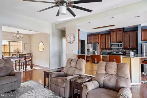 Living - 15010 Oyster Shell Dr, Milton, DE 19968 photo 3 of 3