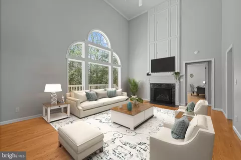 Living - 10 Wolfpit Ct, Rehoboth Beach, DE 19971 photo 2 of 4