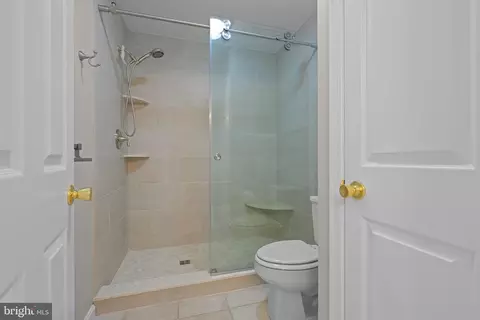 Bath - 10 Wolfpit Ct, Rehoboth Beach, DE 19971 photo 2 of 2