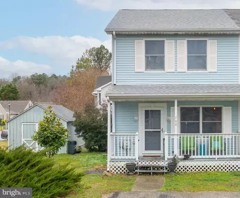 208 S Spinnaker Ln, Milton, DE 19968
