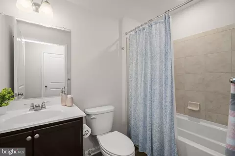 Bath - 29743 Pebblestone Loop, Milton, DE 19968 photo 3 of 3