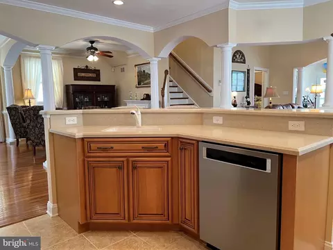 Kitchen - 149 Willow Oak Ave, Ocean View, DE 19970 photo 4 of 5