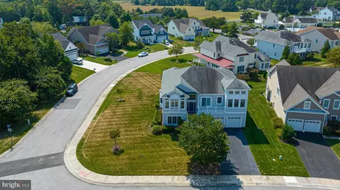 37490 Seaside Dr, Ocean View, DE 19970