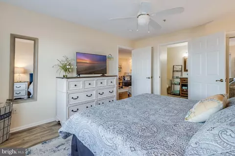 Bedroom - 37189 Harbor Dr #3502, Ocean View, DE 19970 photo 4 of 7