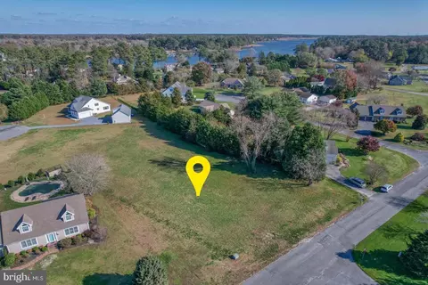 12 Dogwood Dr, Harbeson, DE 19951