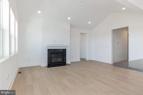 Living - 36827 Gate Dr, Georgetown, DE 19947 photo 1 of 5