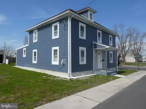 10 N Church St, Greenwood, DE 19950