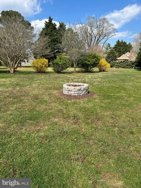 Exterior - 9 N Primrose Ln, Ocean View, DE 19970 photo 4 of 16