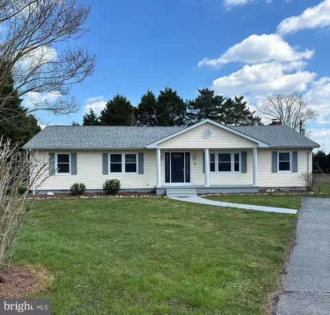 Exterior - 9 N Primrose Ln, Ocean View, DE 19970 photo 5 of 16