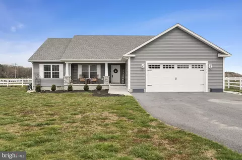 22944 Deep Creek Dr, Lincoln, DE 19960