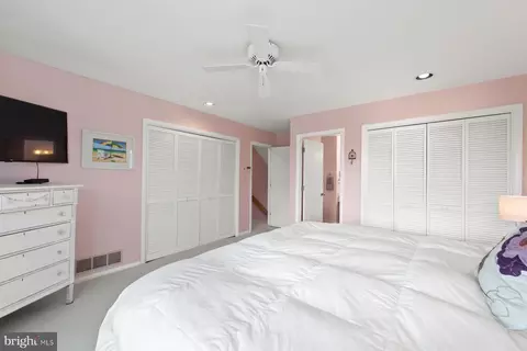 Bedroom - 30004 Surfside Dr, Bethany Beach, DE 19930 photo 3 of 15