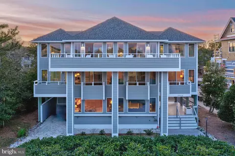 Exterior - 30004 Surfside Dr, Bethany Beach, DE 19930 photo 2 of 11